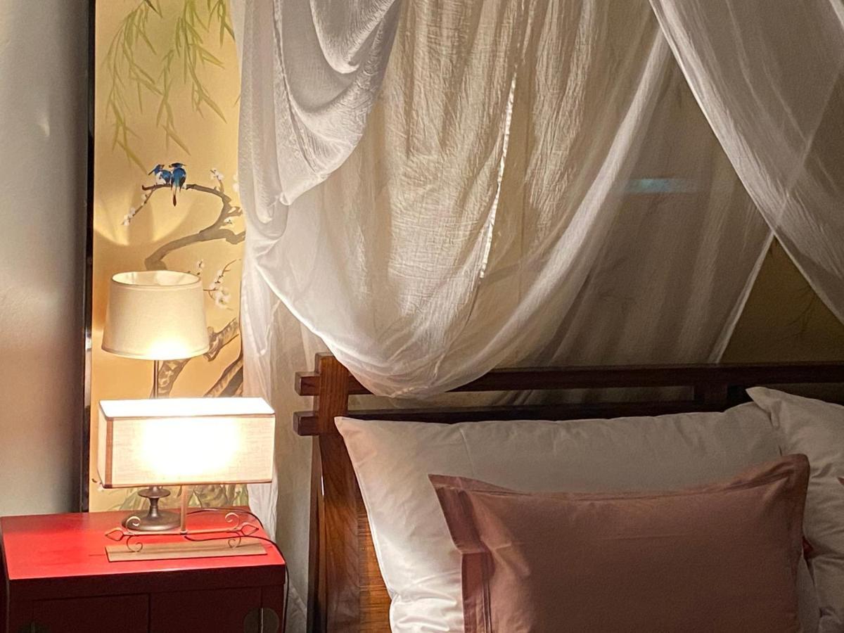 Les 3 Coeurs - Chambres Chez Charmants Habitants Font Bagian luar foto